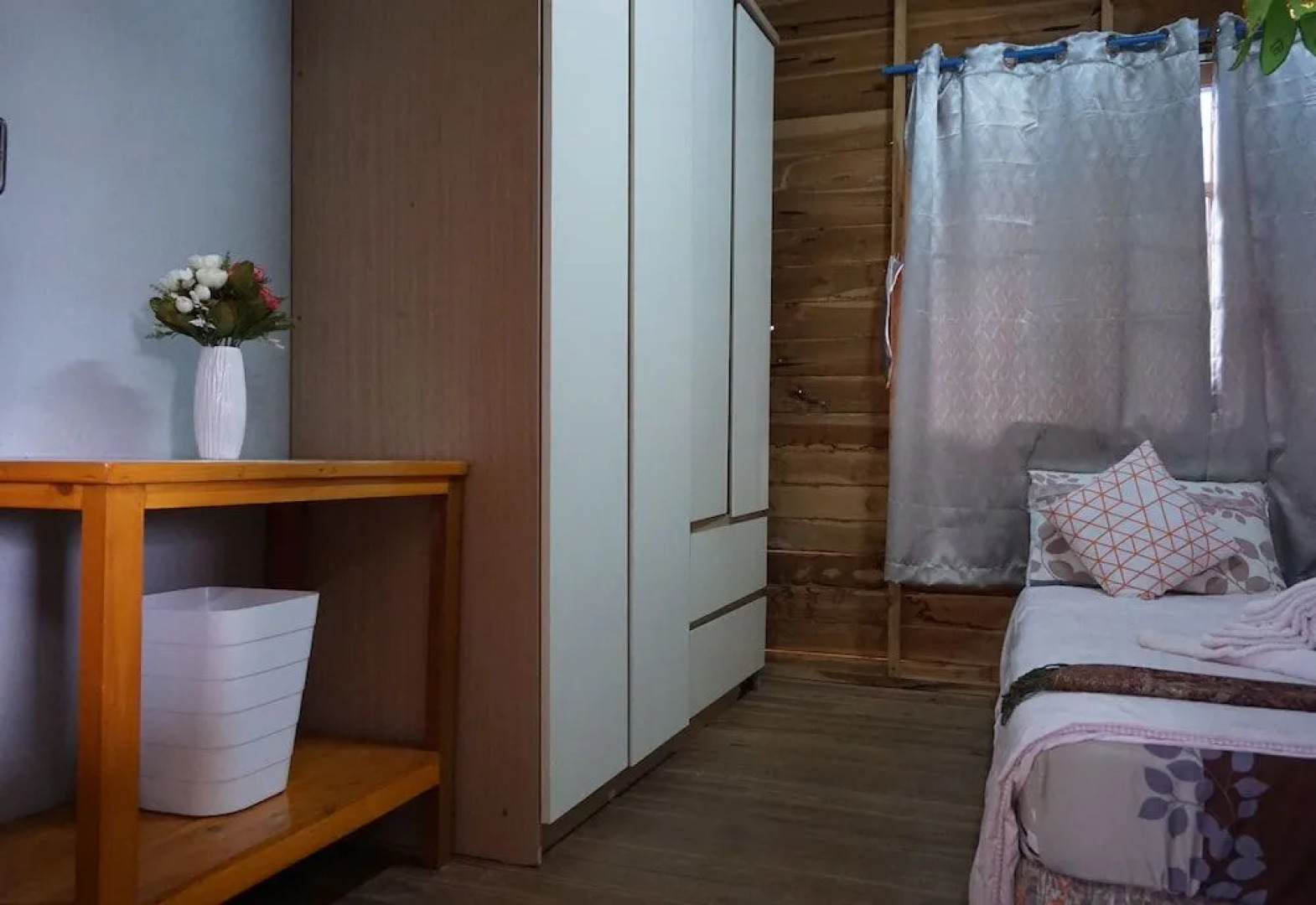 The Diamond Lannara Swiss Valley