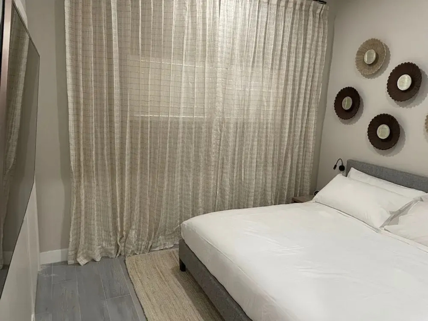 Cayman Luxury Rentals at The Grove