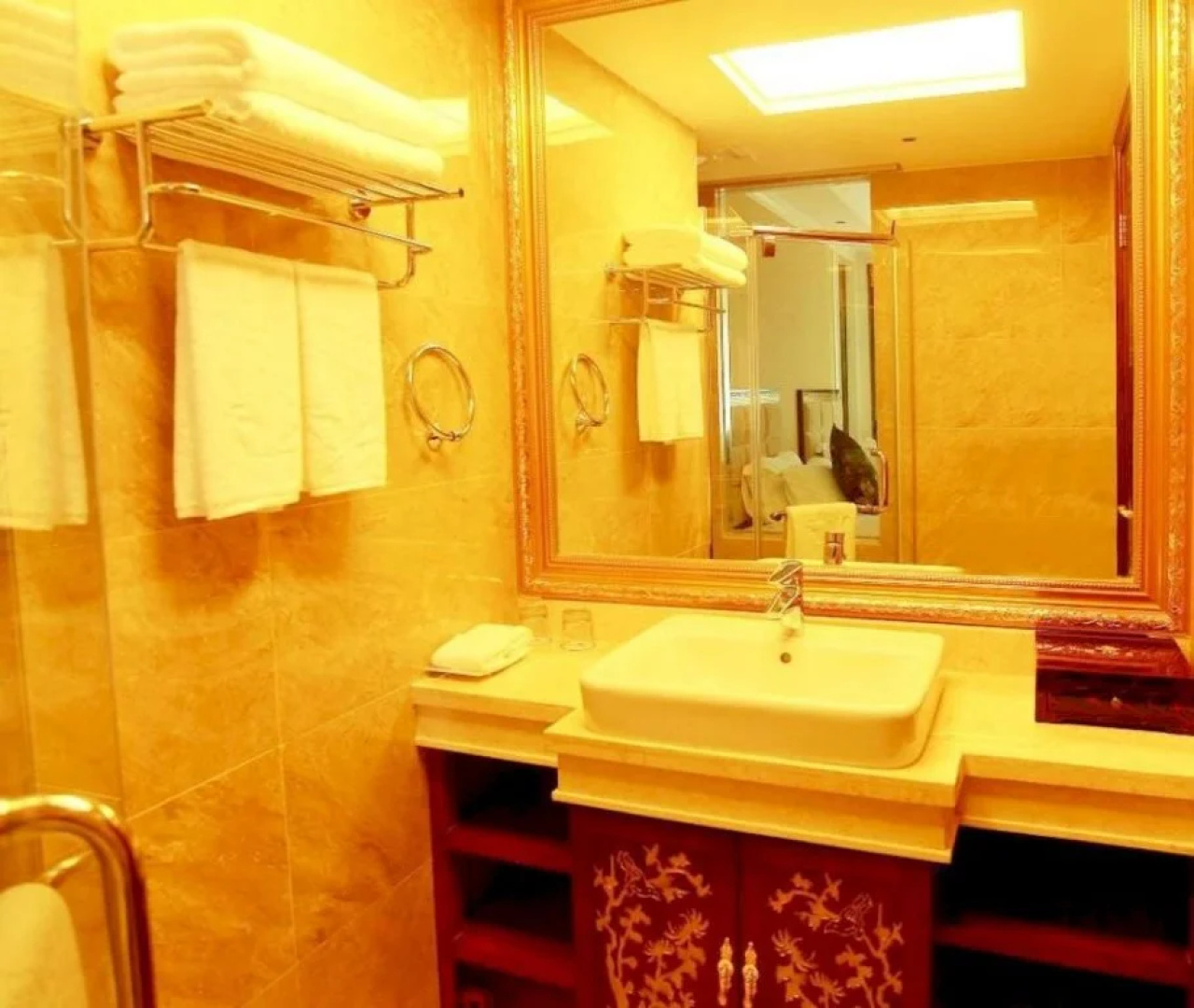 Zangwang Yanwu Holiday Hotel
