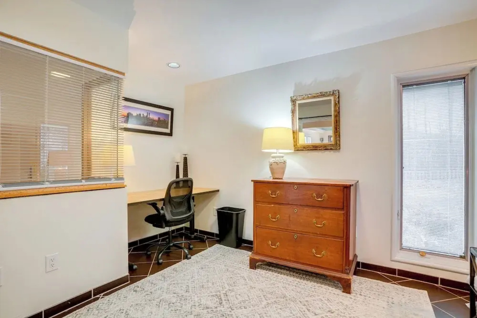 The White Elephant Inn Getaway w/ Pool & Hot Tub!