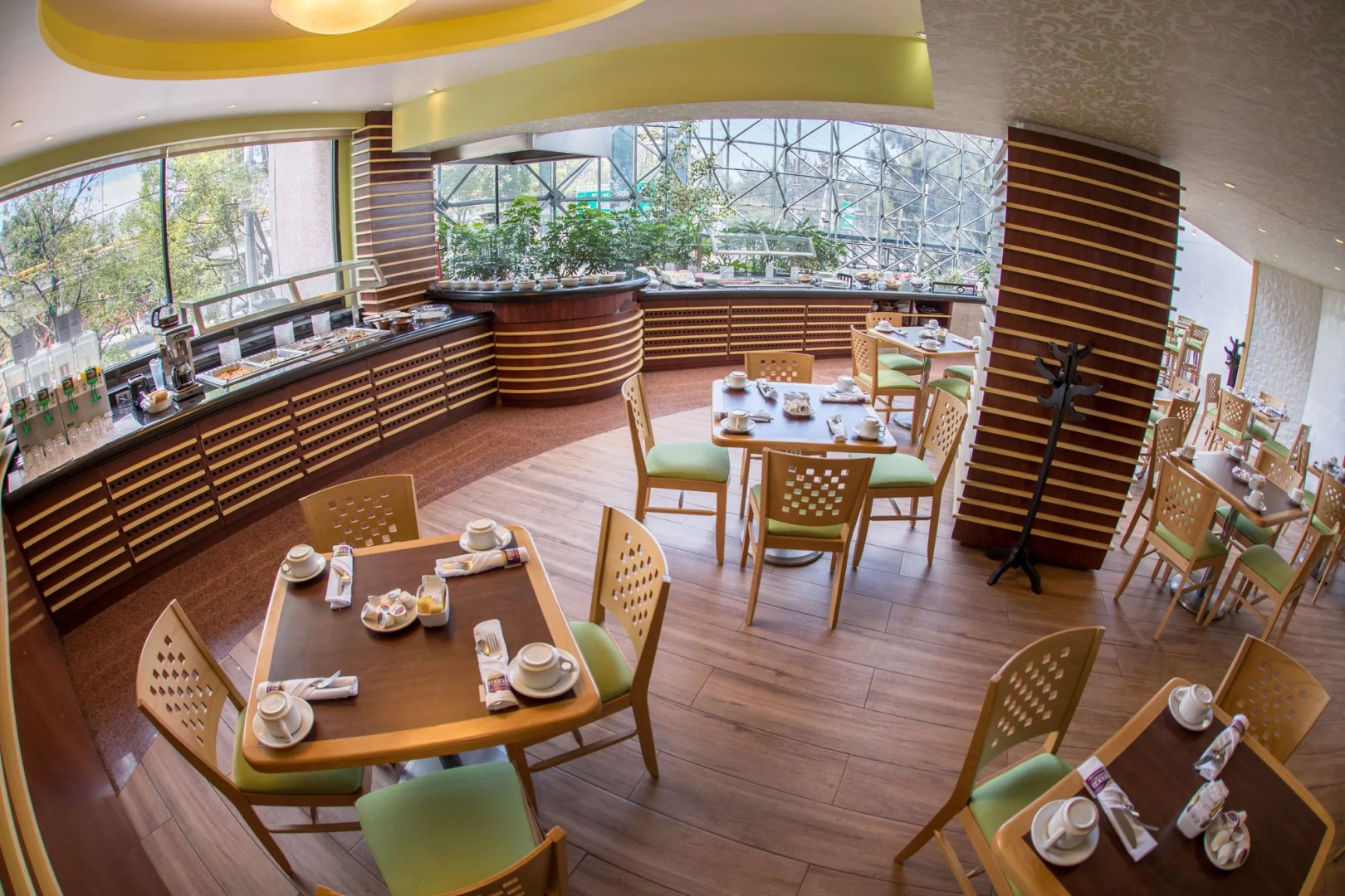 Grand Prix-WeEnjoyHotels-Aeropuerto