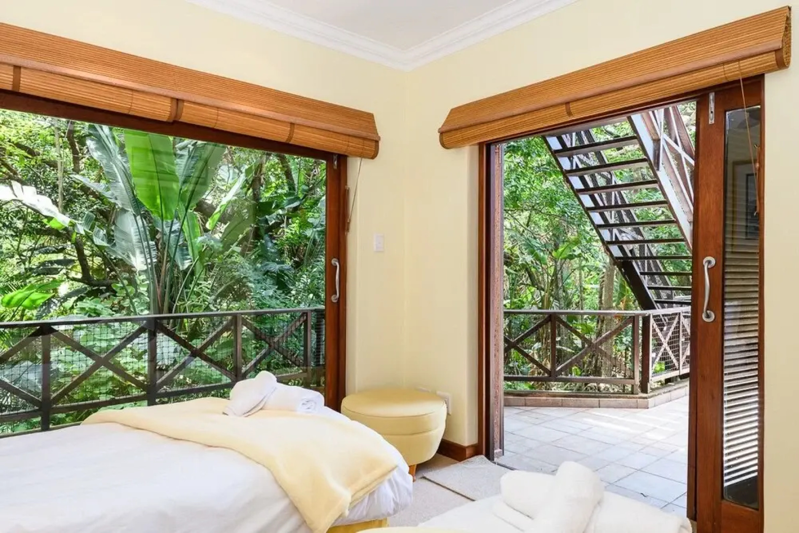 San Lameer Villa Rentals 1932