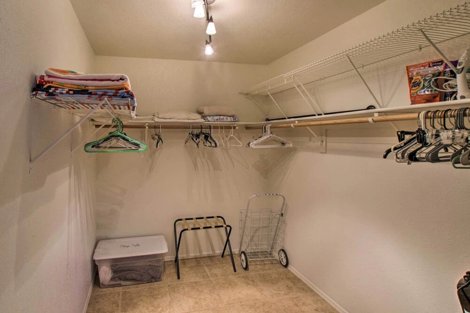 Quiet Retreat ~ 5 Mi to Lost Dutchman State Park!