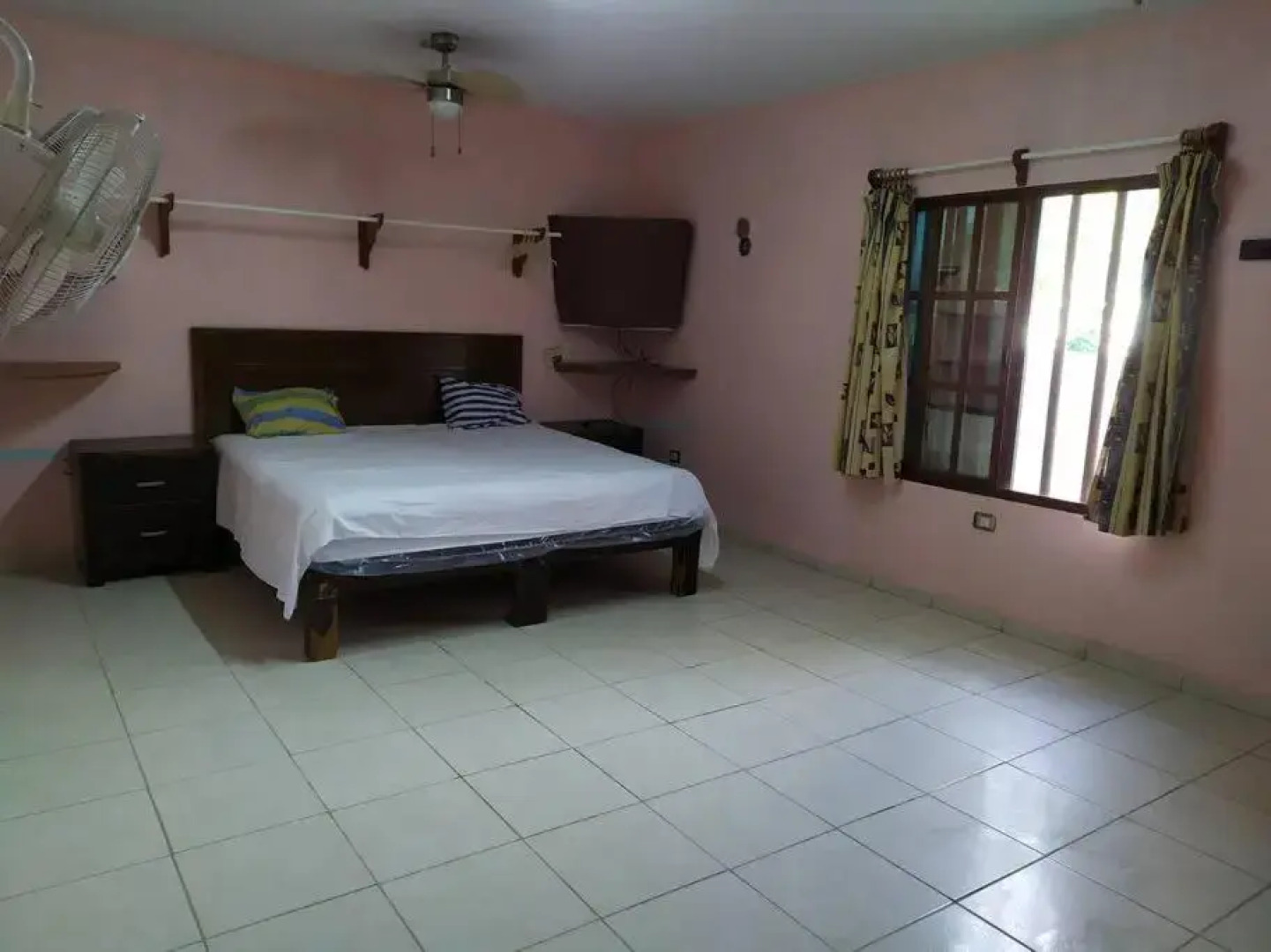 Casa M&P: Casa Amplia cerca del mar de Chelem