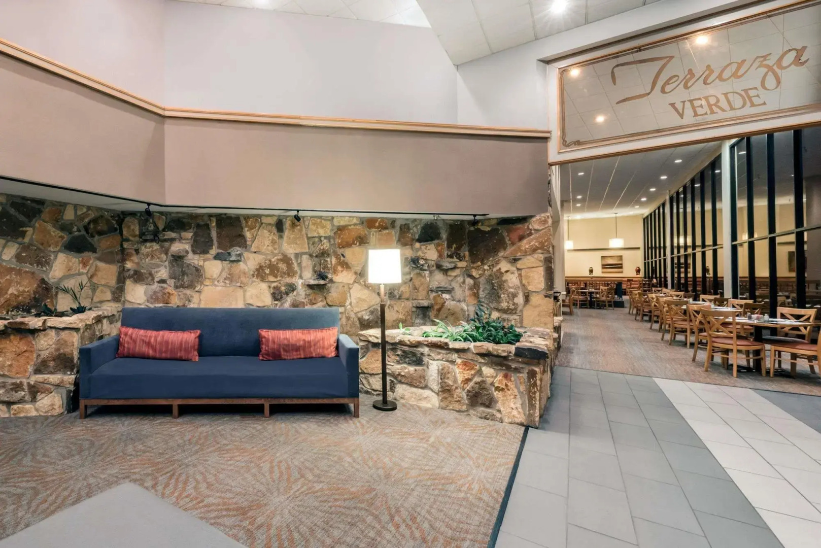 DoubleTree by Hilton Laredo