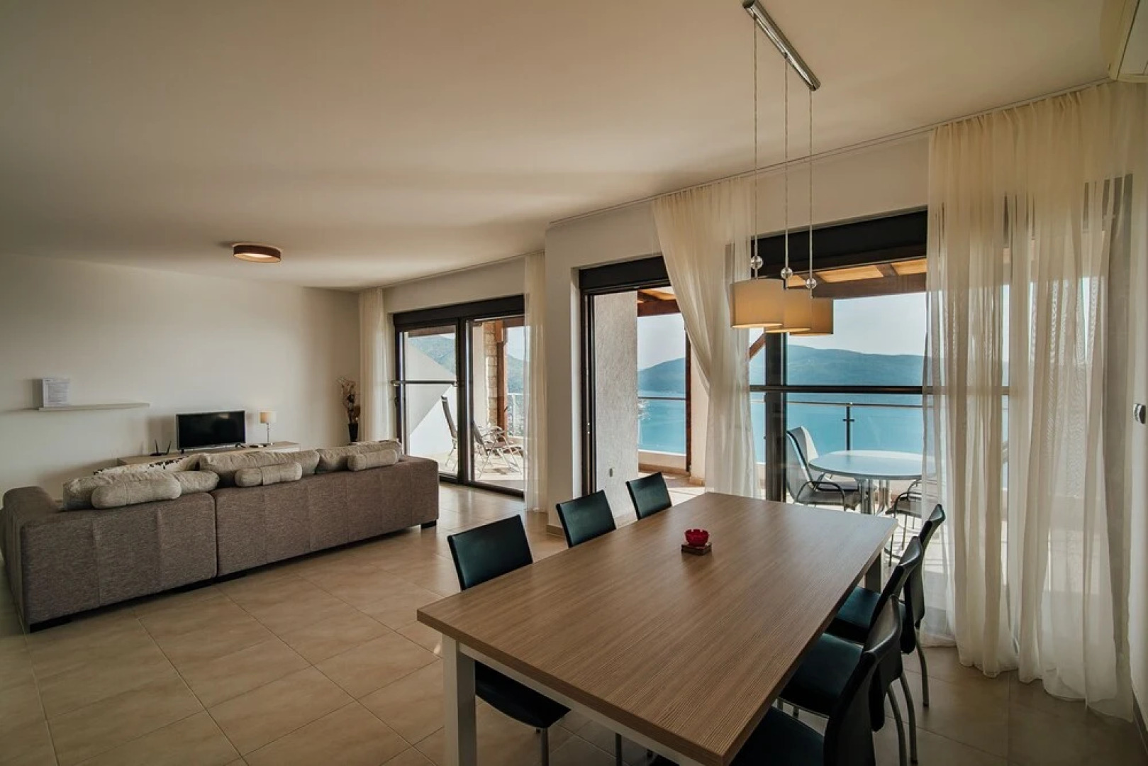 Apartments Vista Residence