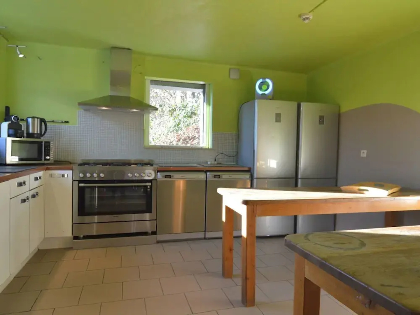 Modern Holiday Home with Jacuzzi and Sauna in Ardennes