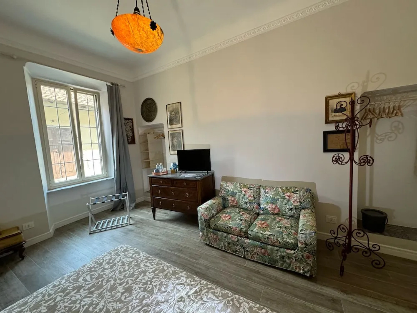 La Dimora Di B.Cairoli