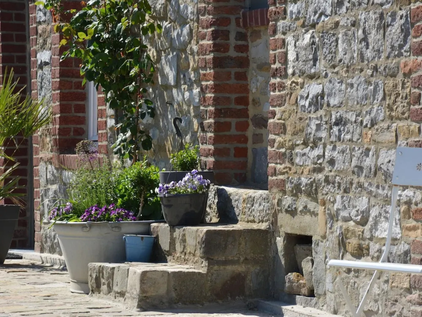 Heritage Holiday Home in Assesse on Hilltop