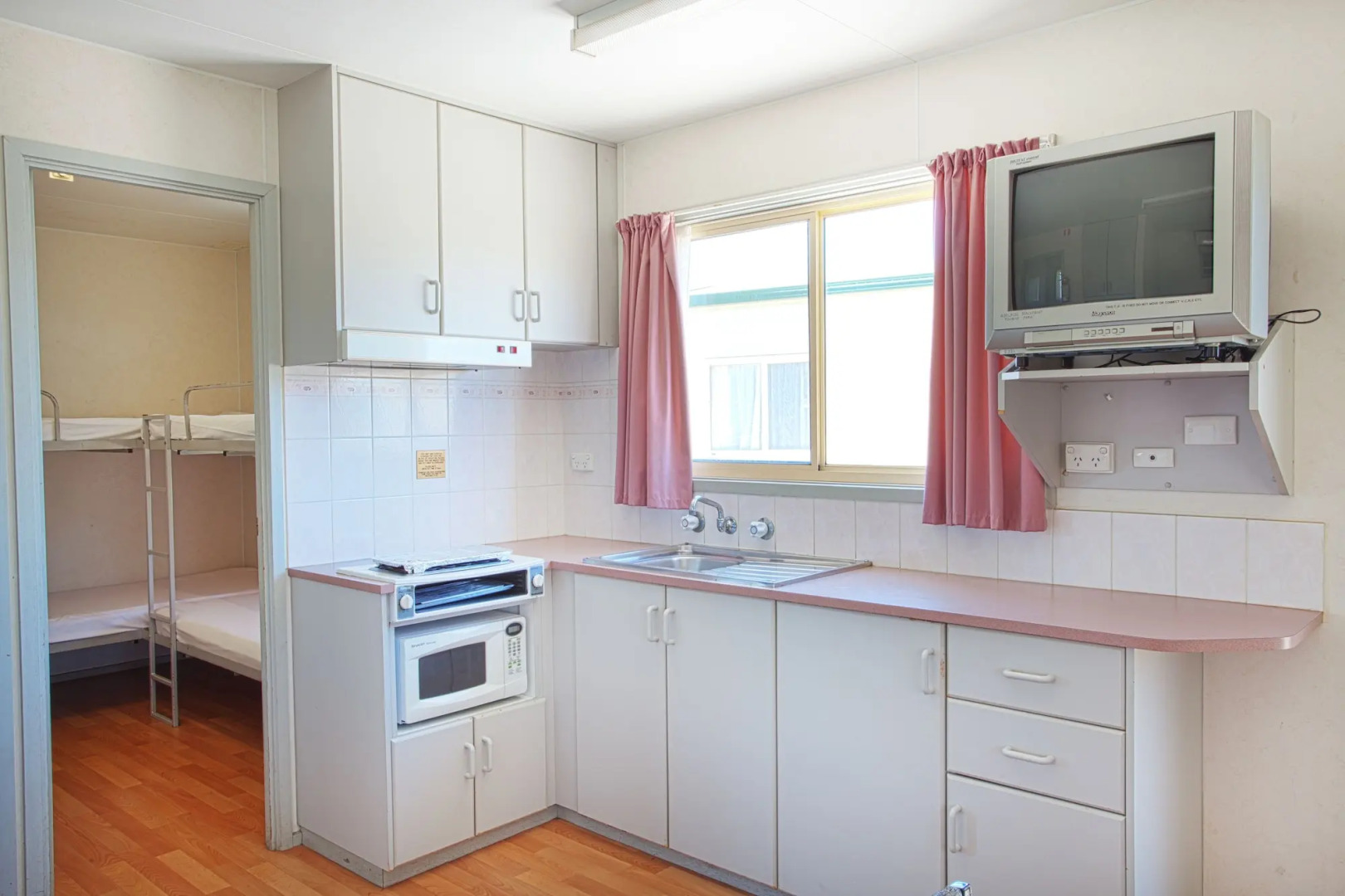 Discovery Parks - Adelaide Beachfront