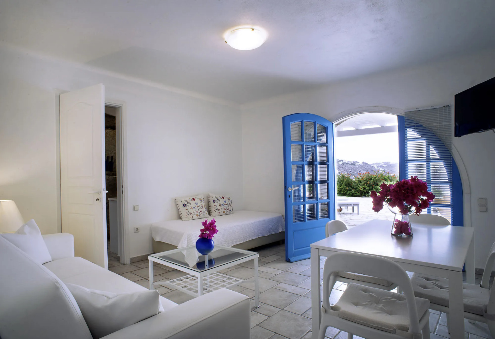 Adikri Villas & Suites