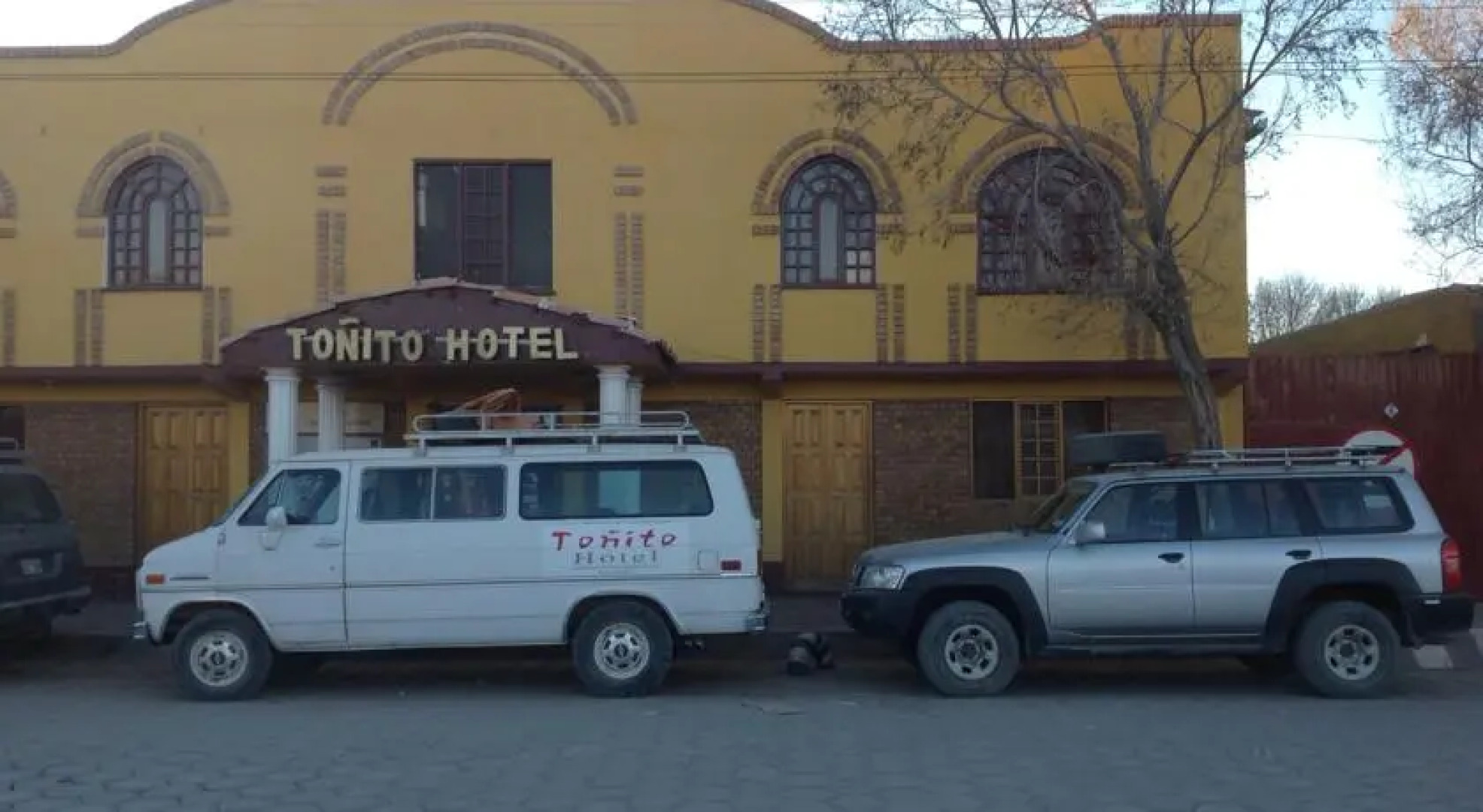 Tonito Hotel