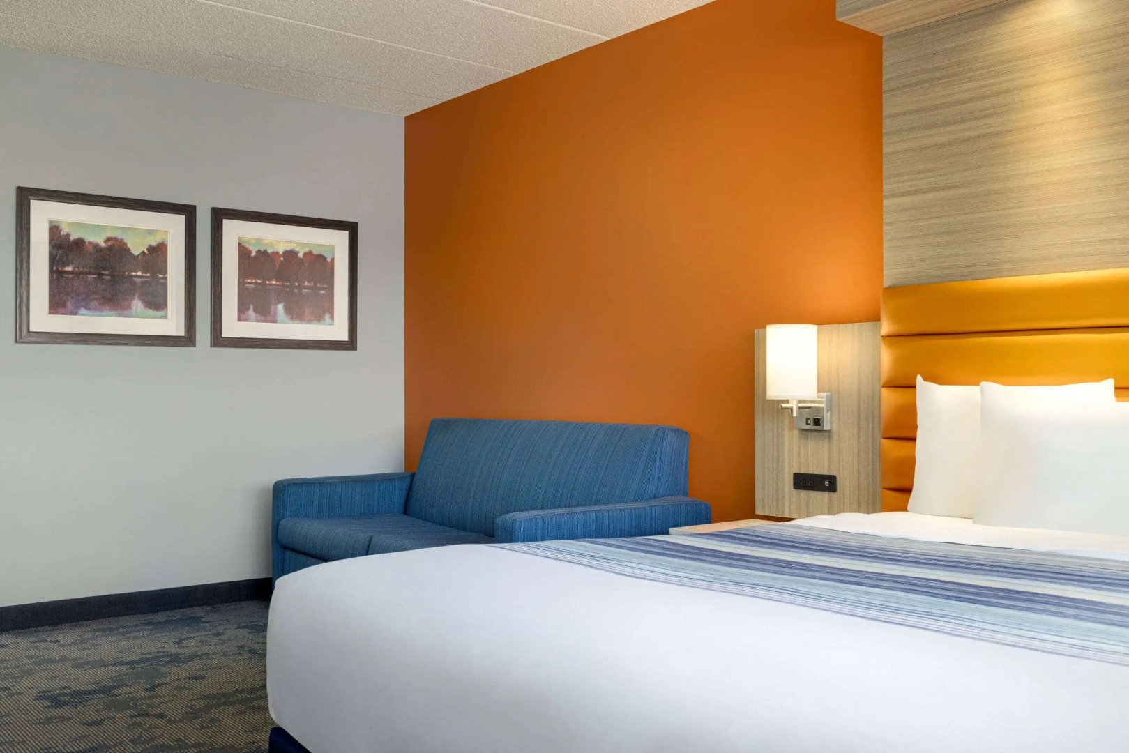 AmericInn by Wyndham Inver Grove Heights Minneapolis