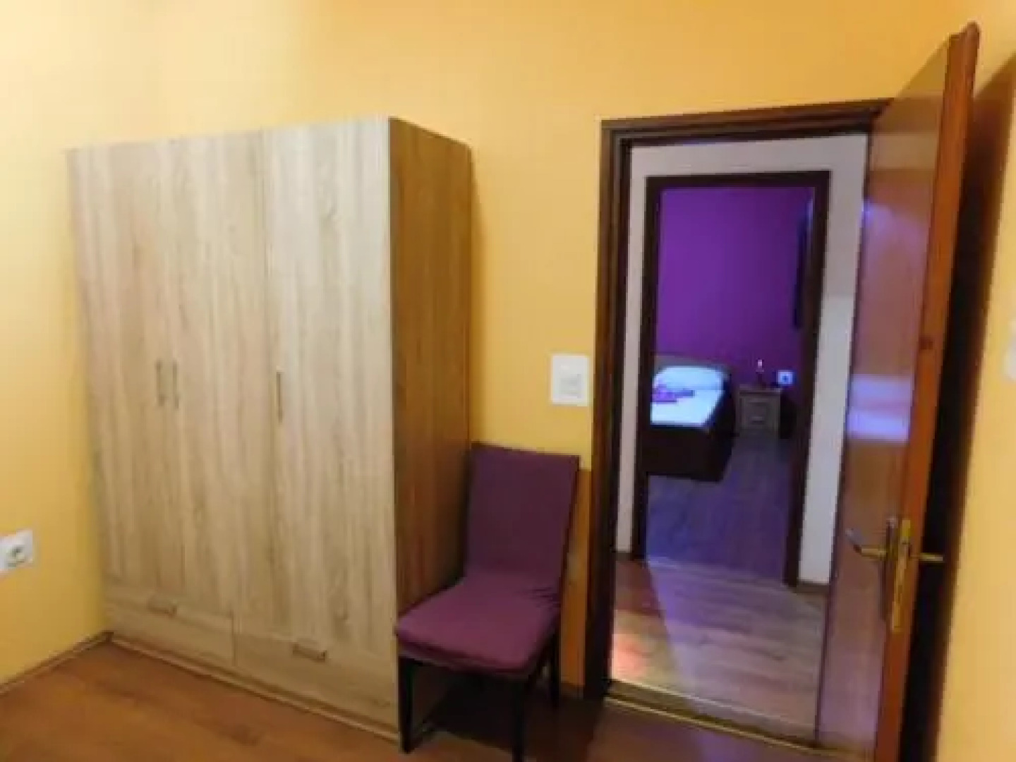 Apartments Leo Janjina