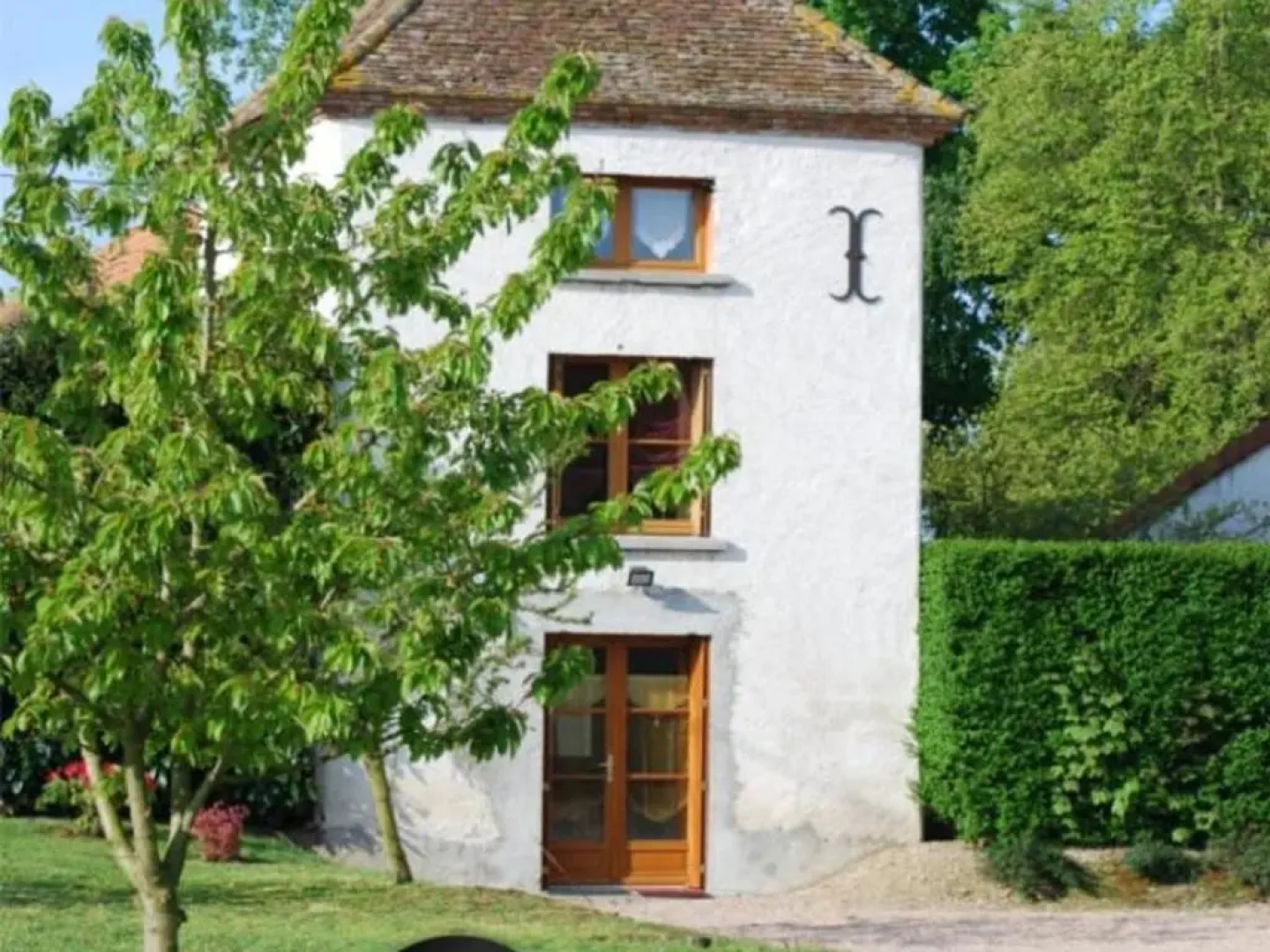 Gîte Saint-Pourçain-sur-Sioule, 2 pièces, 2 personnes - FR-1-489-30