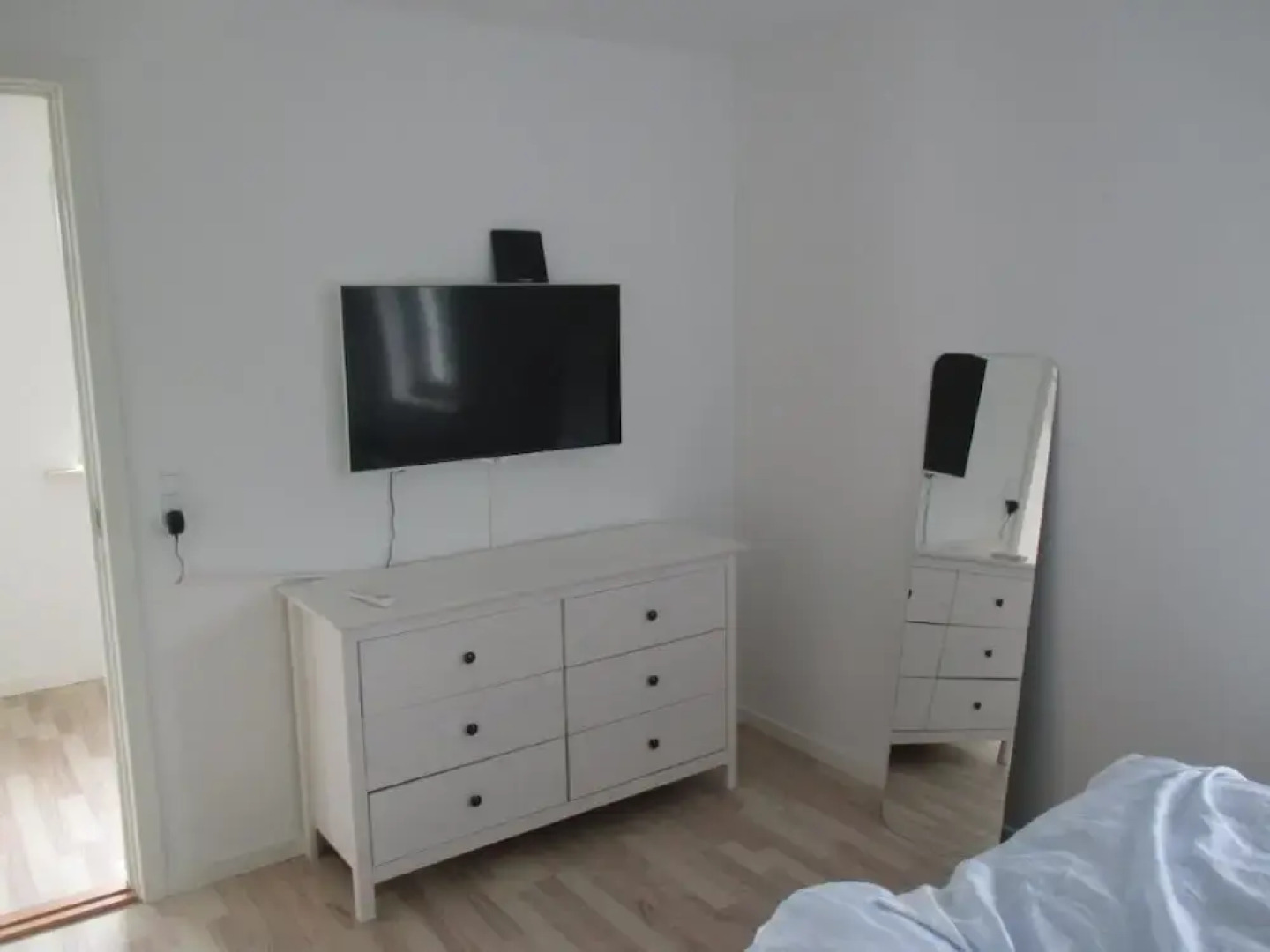 White House Hotel Apartments