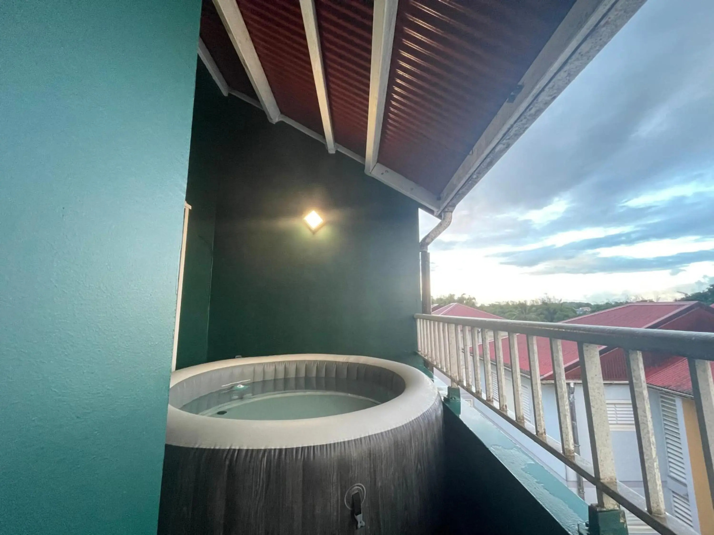 L'Appart Spa Privé, jacuzzi et sauna, accès exclusif