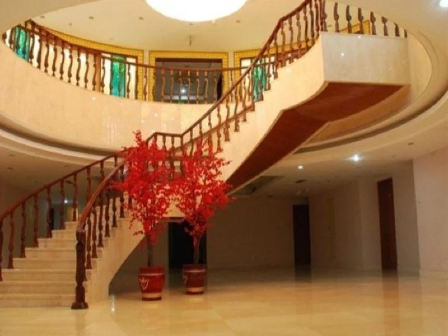 Baotou Rare Earth International Hotel