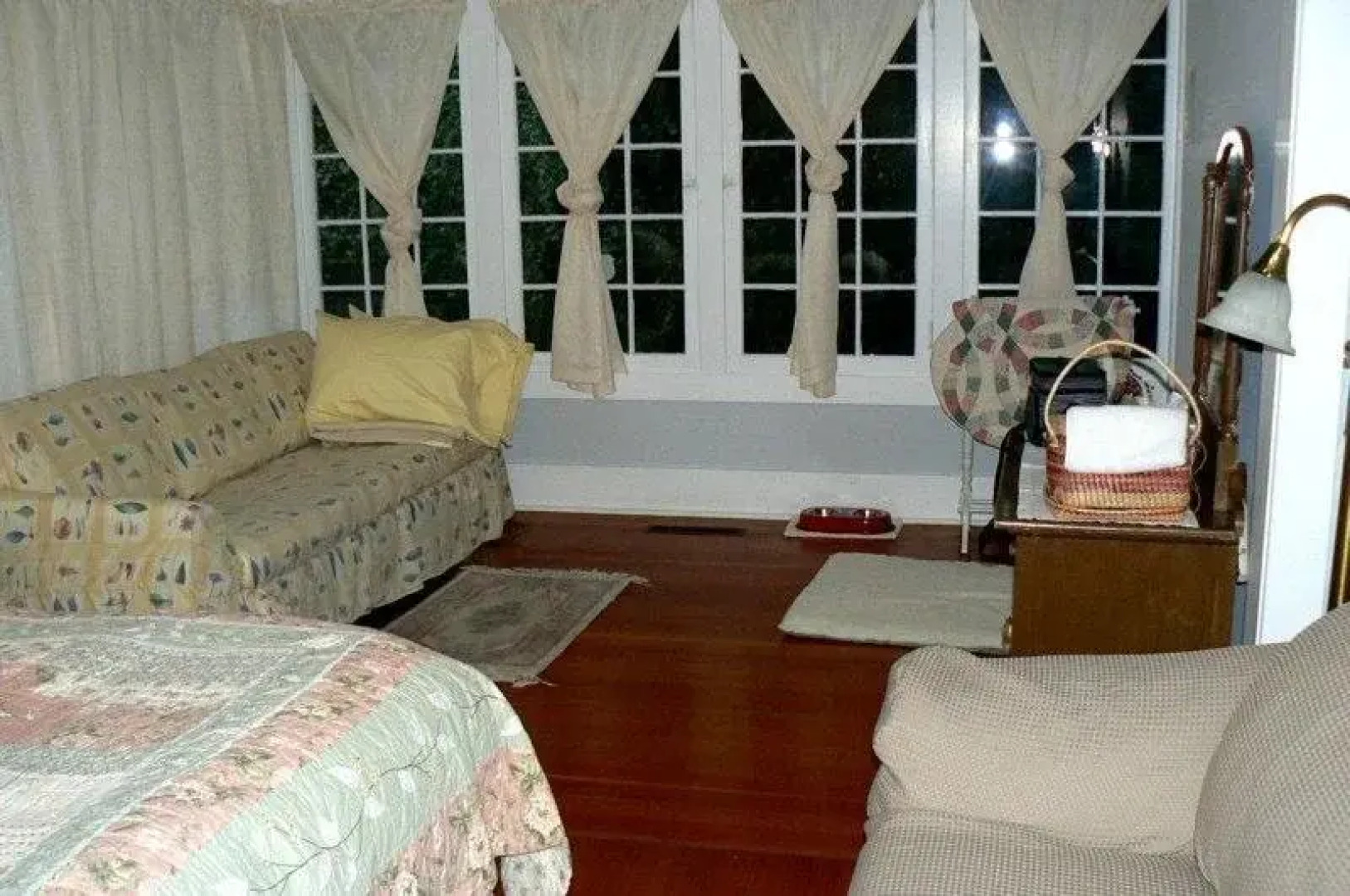 Mrs. Howe's Bed and Breakfast