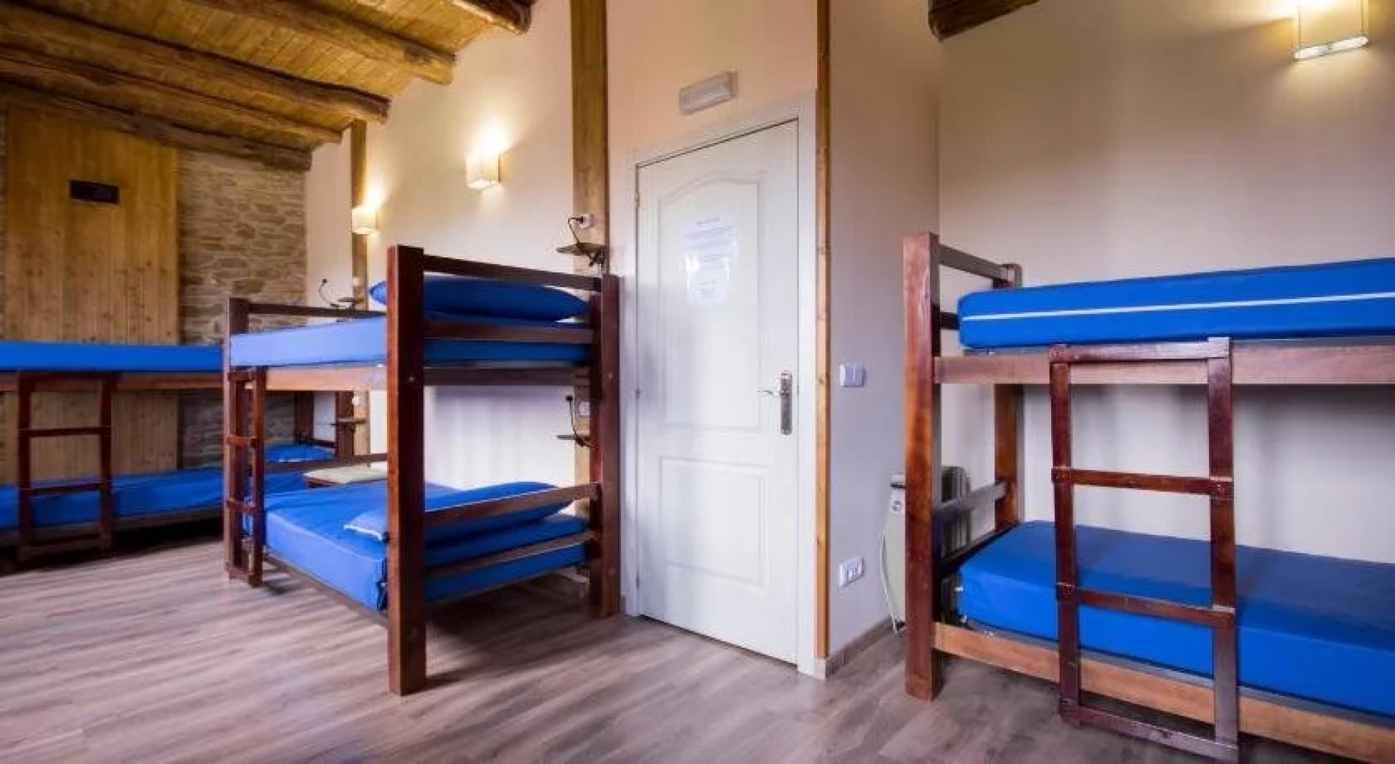 Albergue La Casona de Sarria