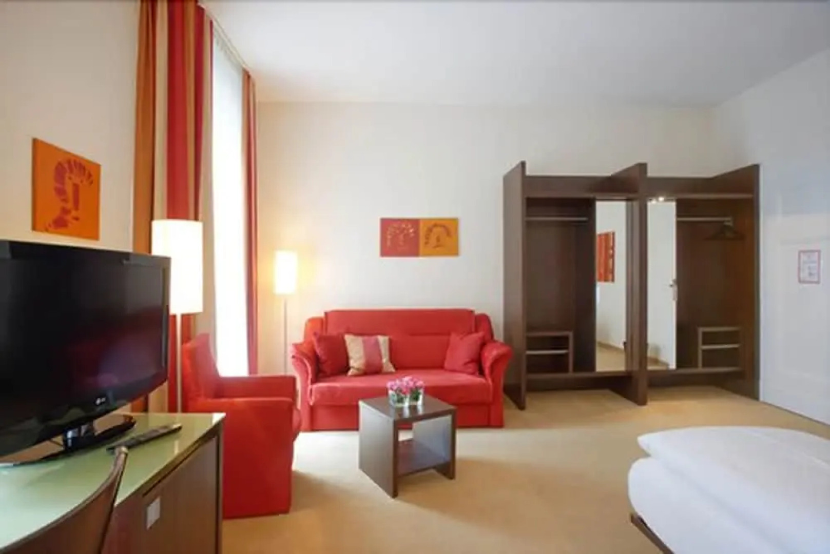 Maris Hotel Restaurant