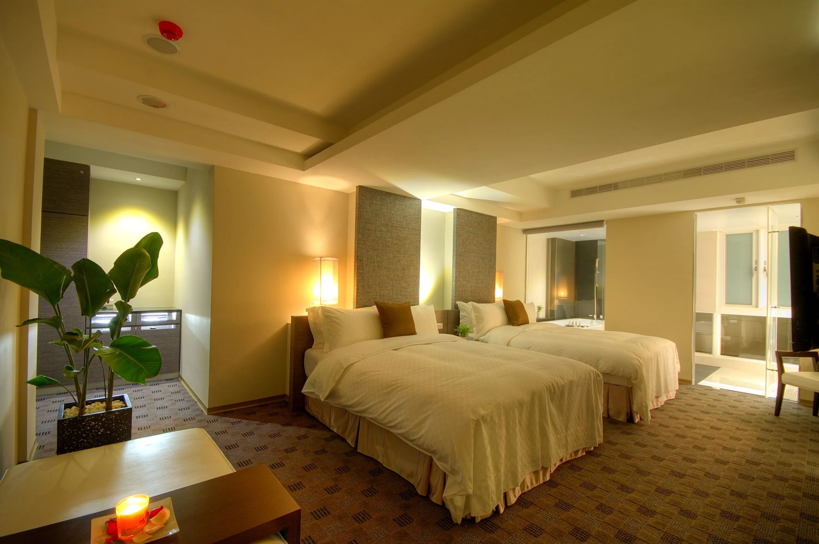 Kapok Hotel & Resorts