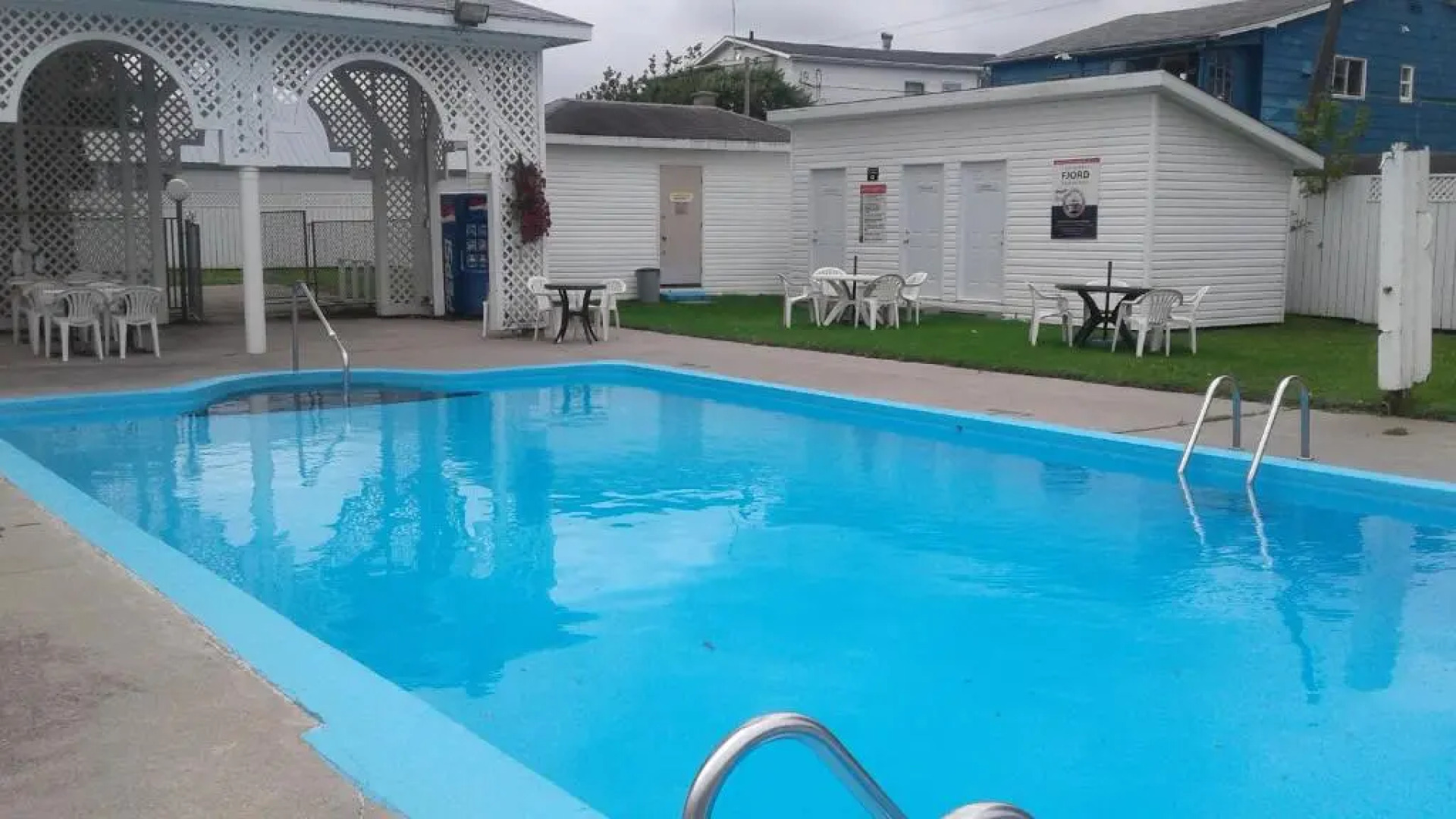 Auberge Resto le Parasol