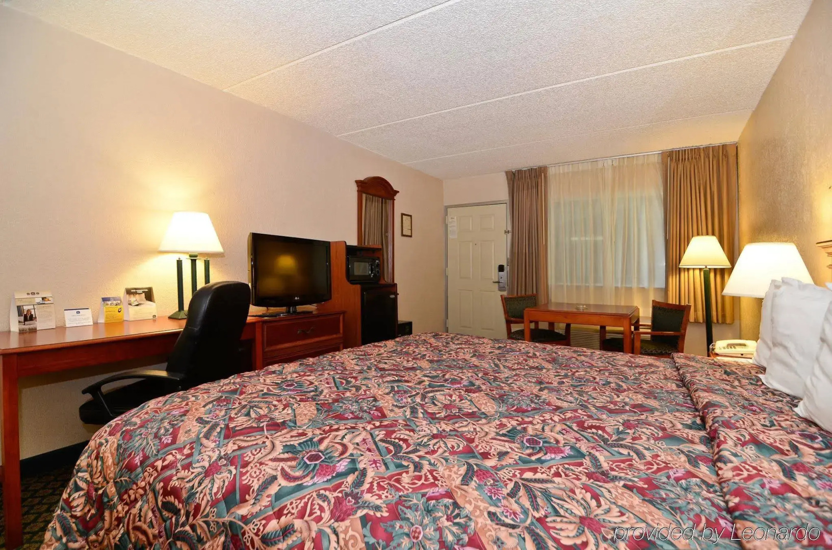 Clarion Pointe Galveston - Beachfront