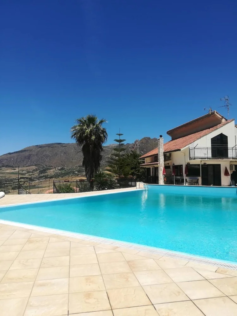 Chianurre villa con piscina