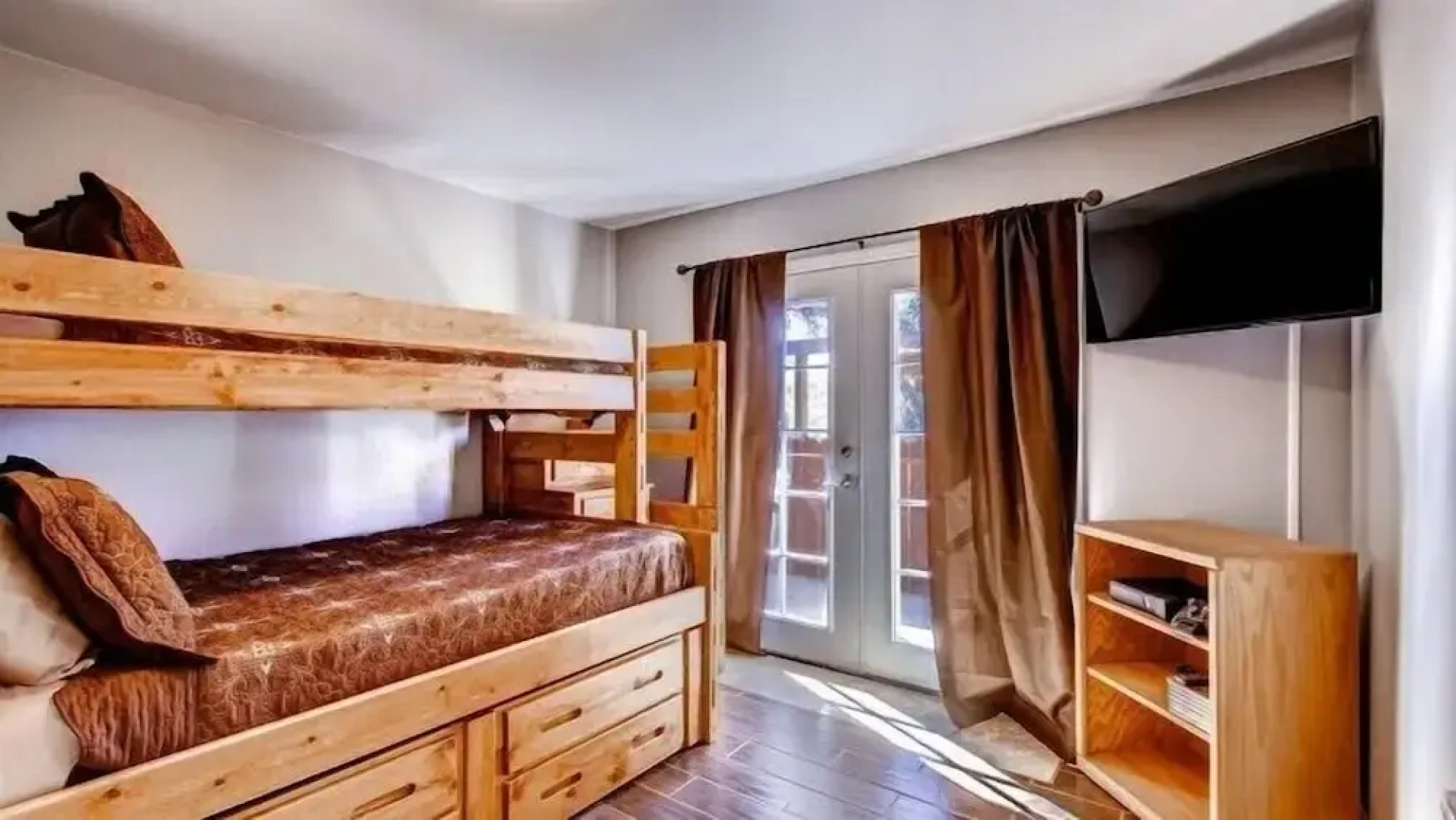 Scenic Wonders Harmony Hilltop 3 Bd