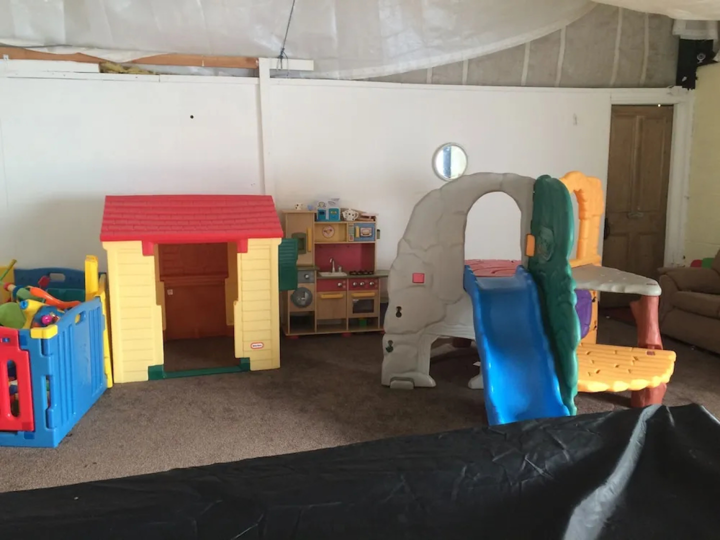 Birchenfields Family Friendly Cottages, Play Barn for all Ages and Summer Hous