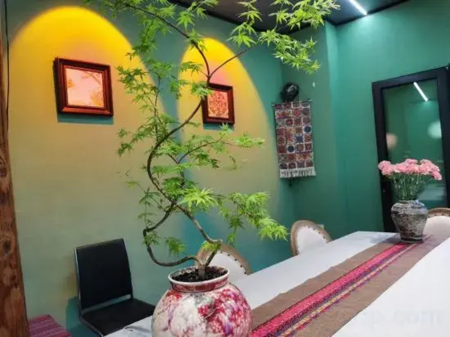 Deqing Shanyinju Country House