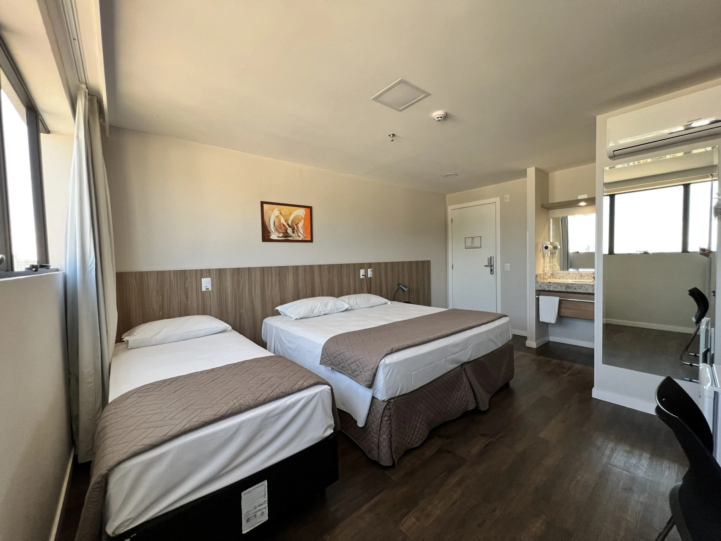 Innovare Slim Hotel Itajaí