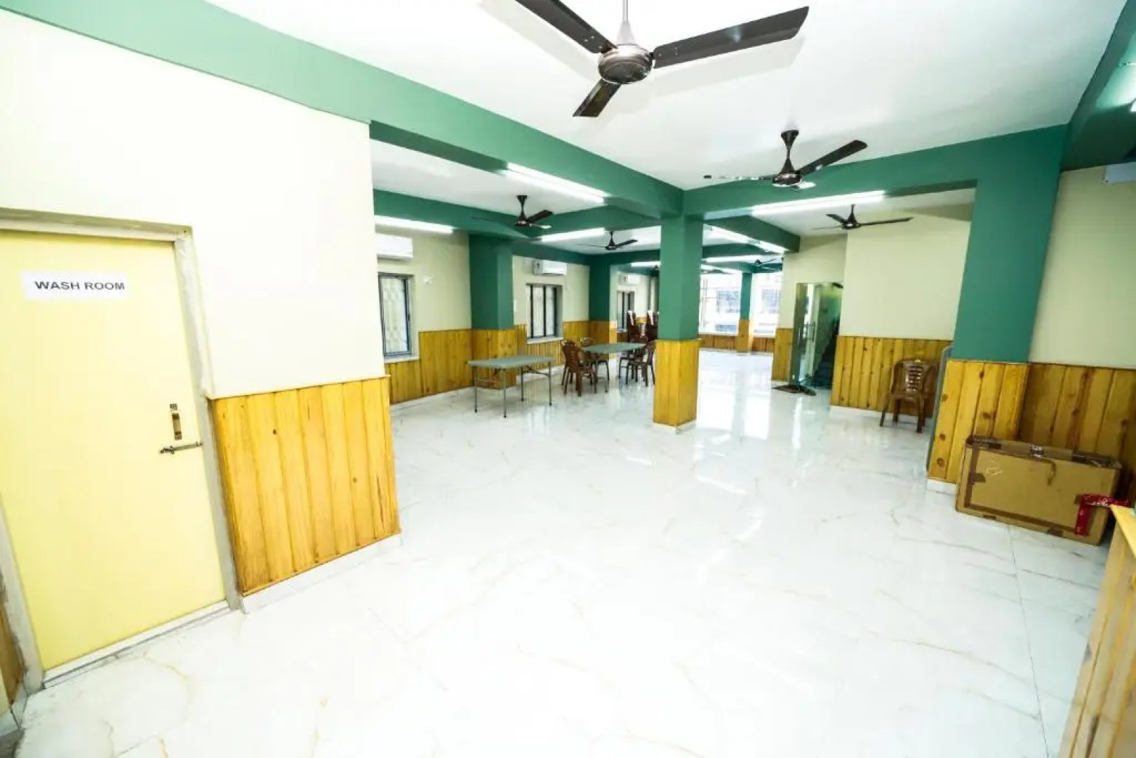 Rishika Ac Banquet And Guest House