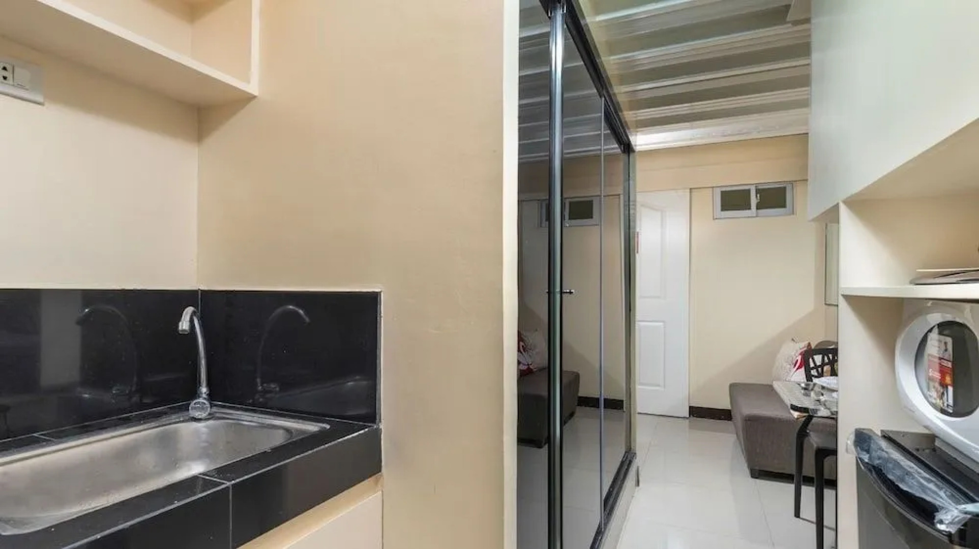 ZEN Rooms RSG ResiDens Manila