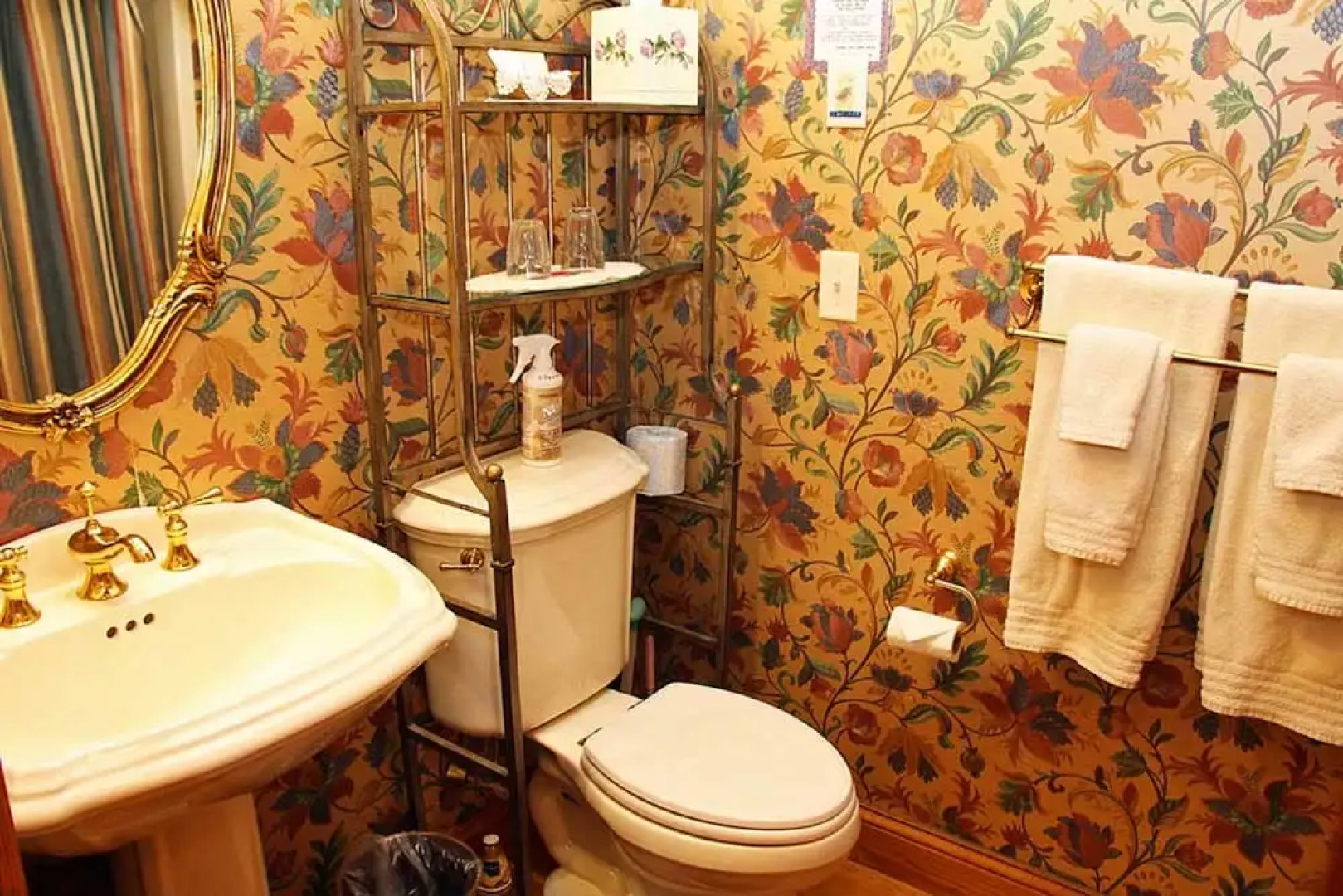 The Hurst House Bed and Breakfast