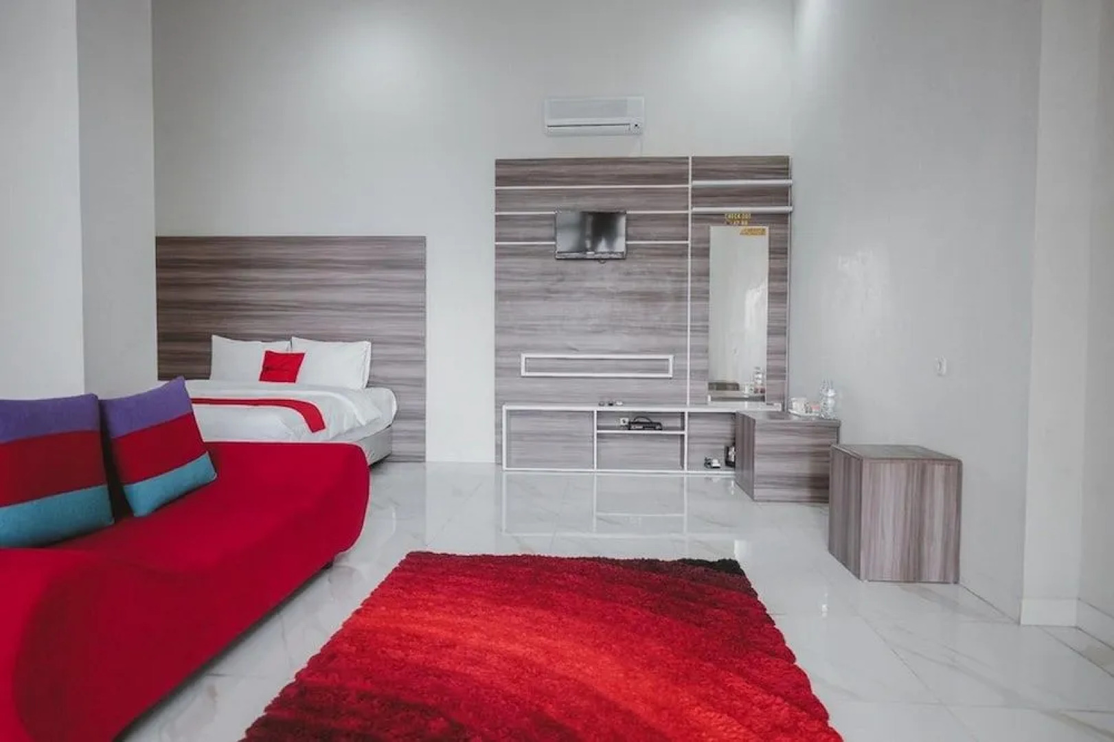 RedDoorz Syariah @ Jalan Dieng