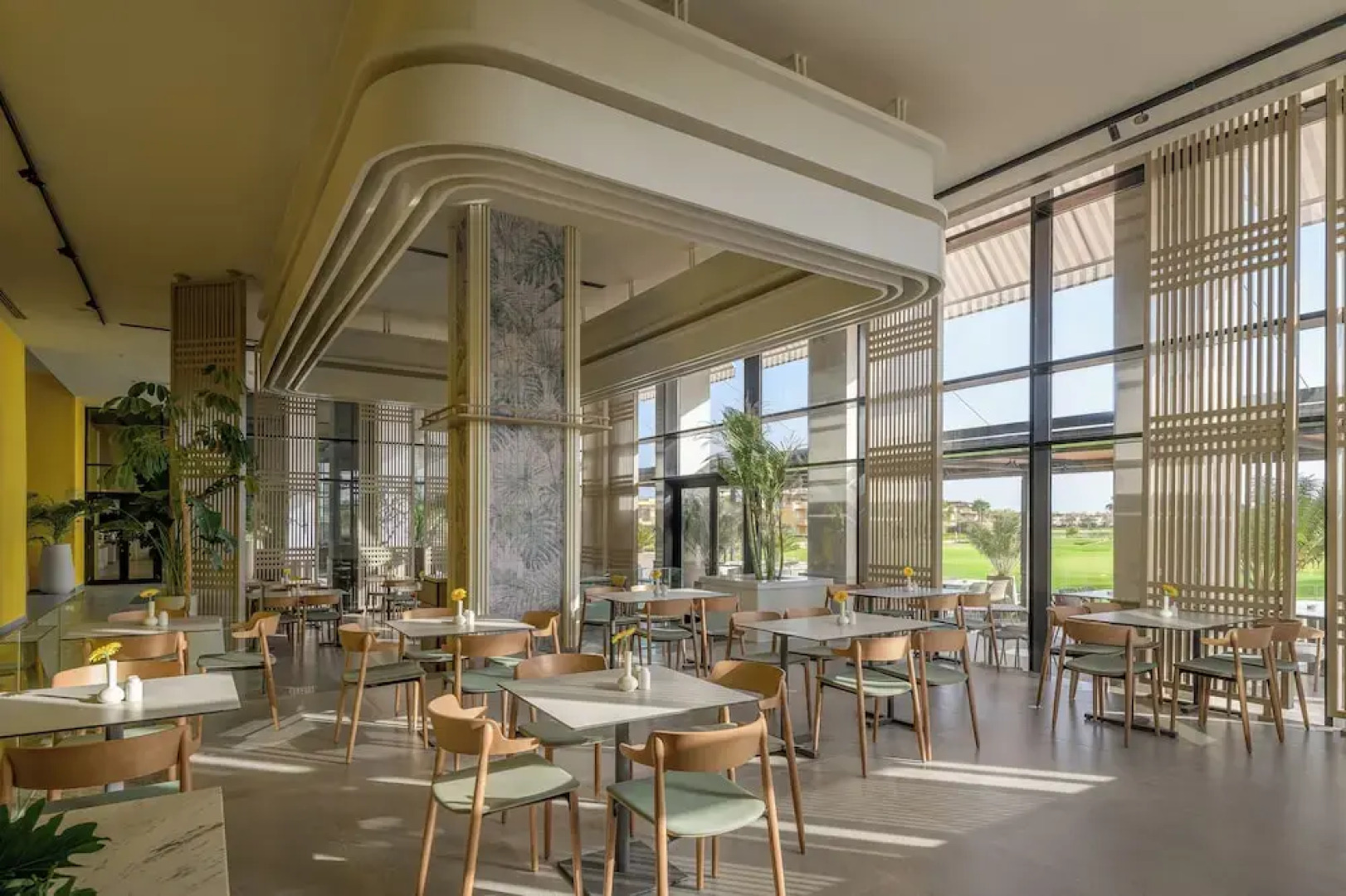 The G Einbay Golf Resort