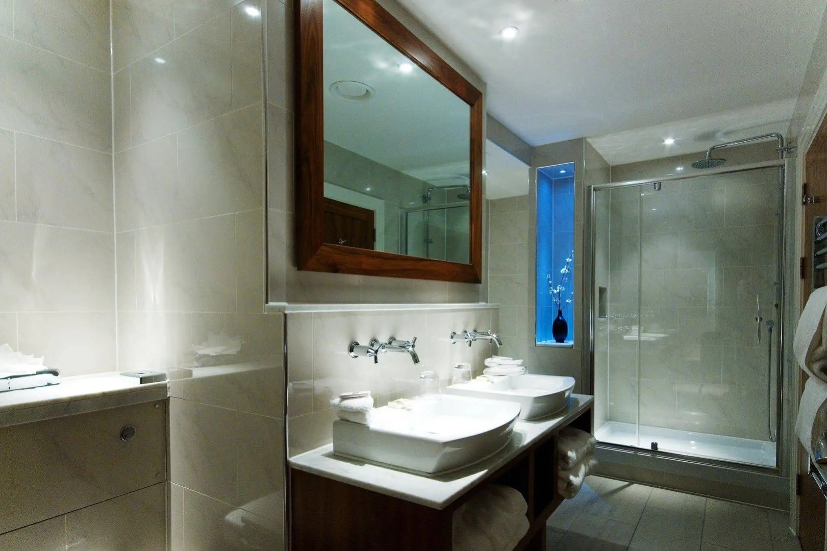 Hard Days Night Hotel