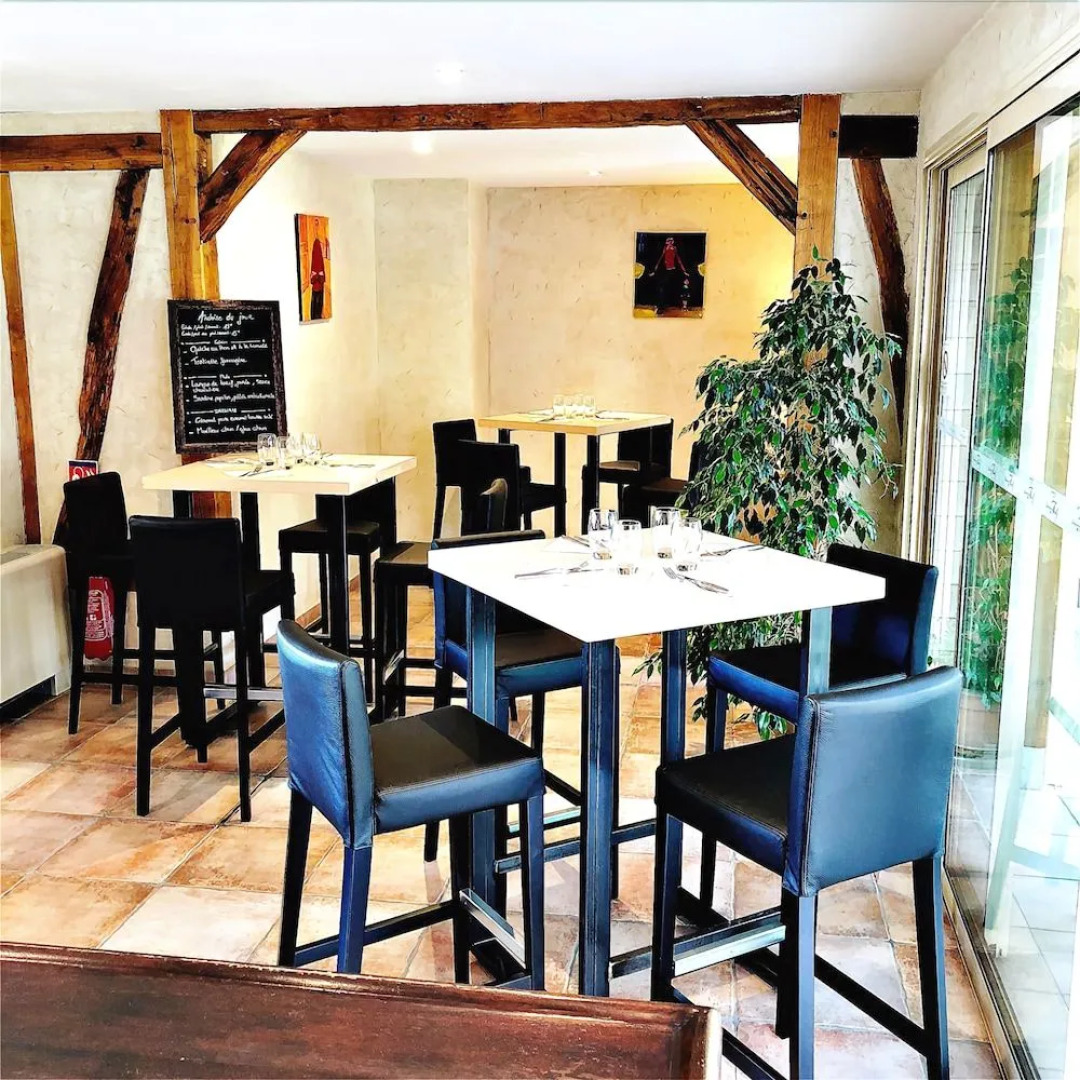 Logis Hôtel-Restaurant Domaine de Montecristo