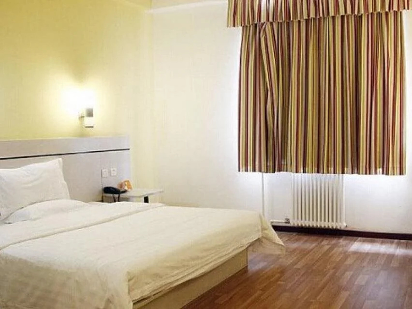 7Days Sunshine Zhoukou Qiyi Road City Hall