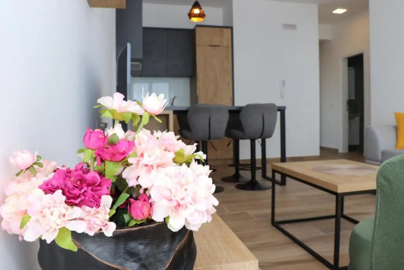 Eagles Apartments & Suites