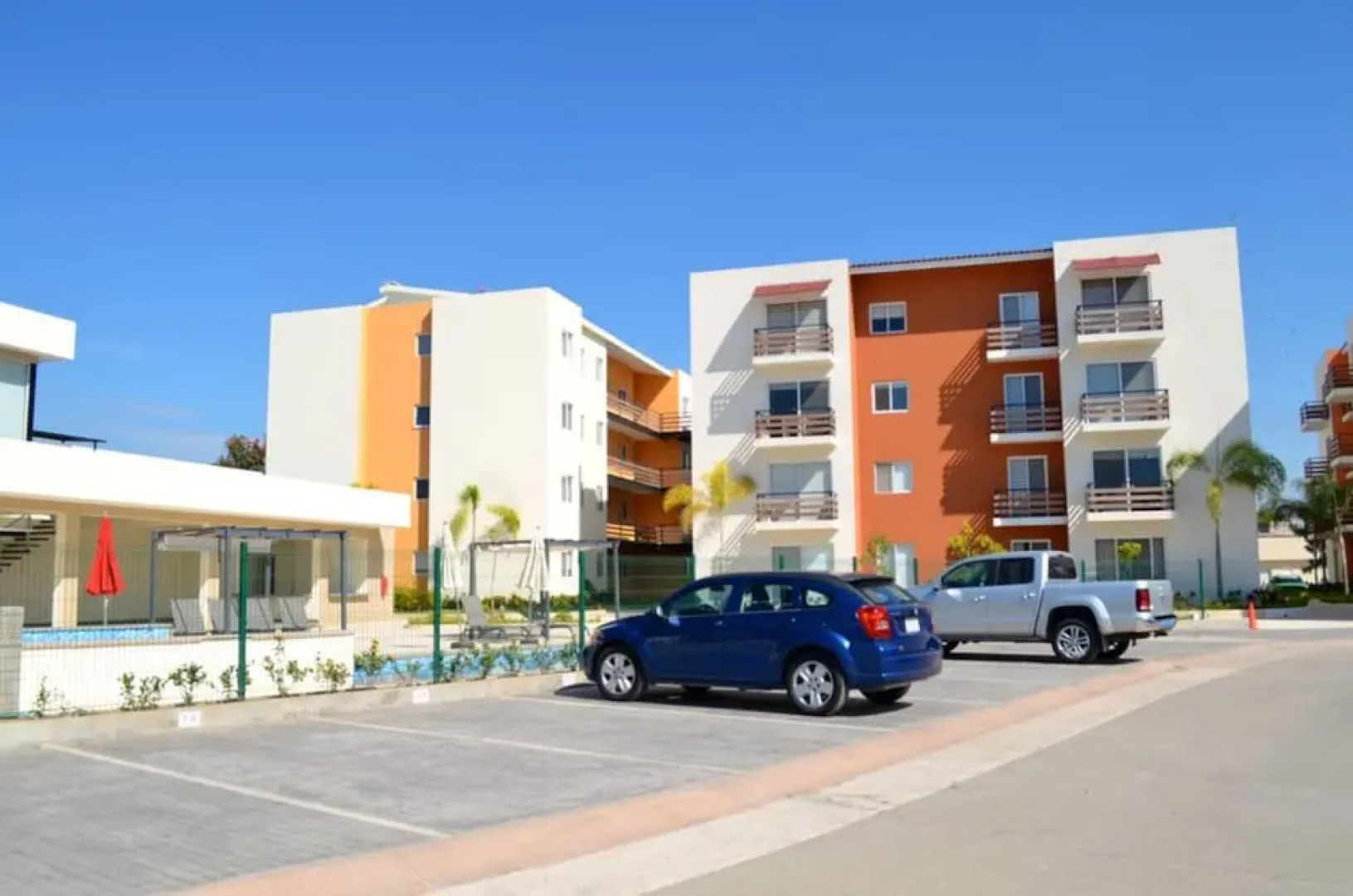 Los Azulejos 5D 3 BR by Casago