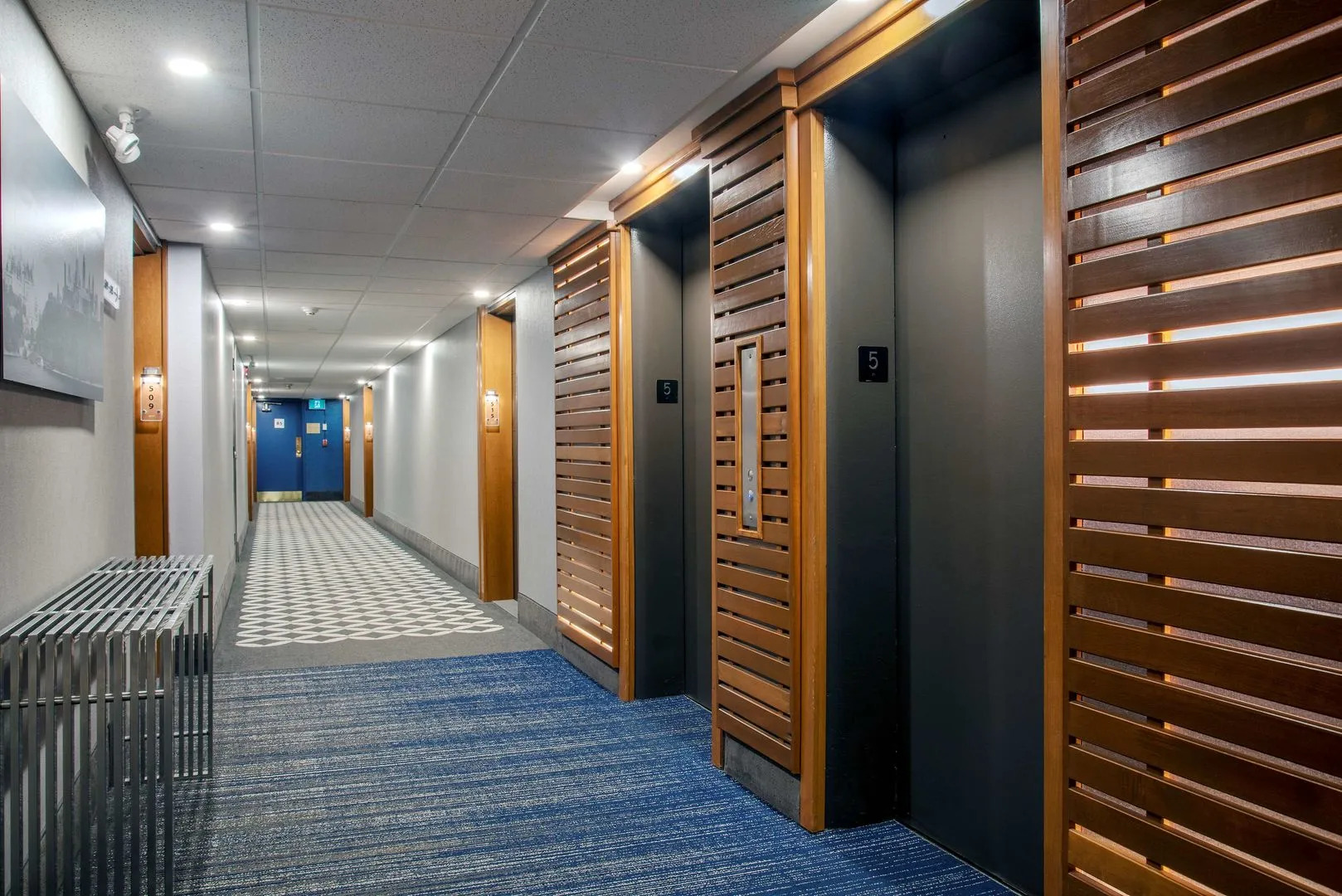 Ottawa Embassy Hotel