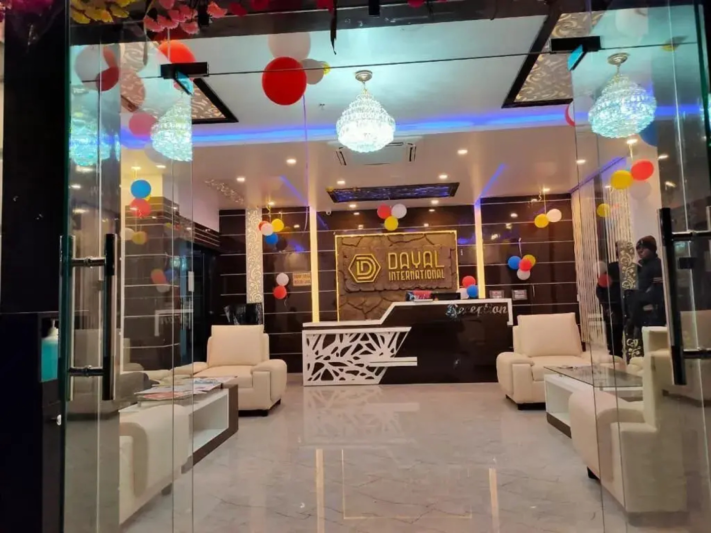 Hotel Dayal International
