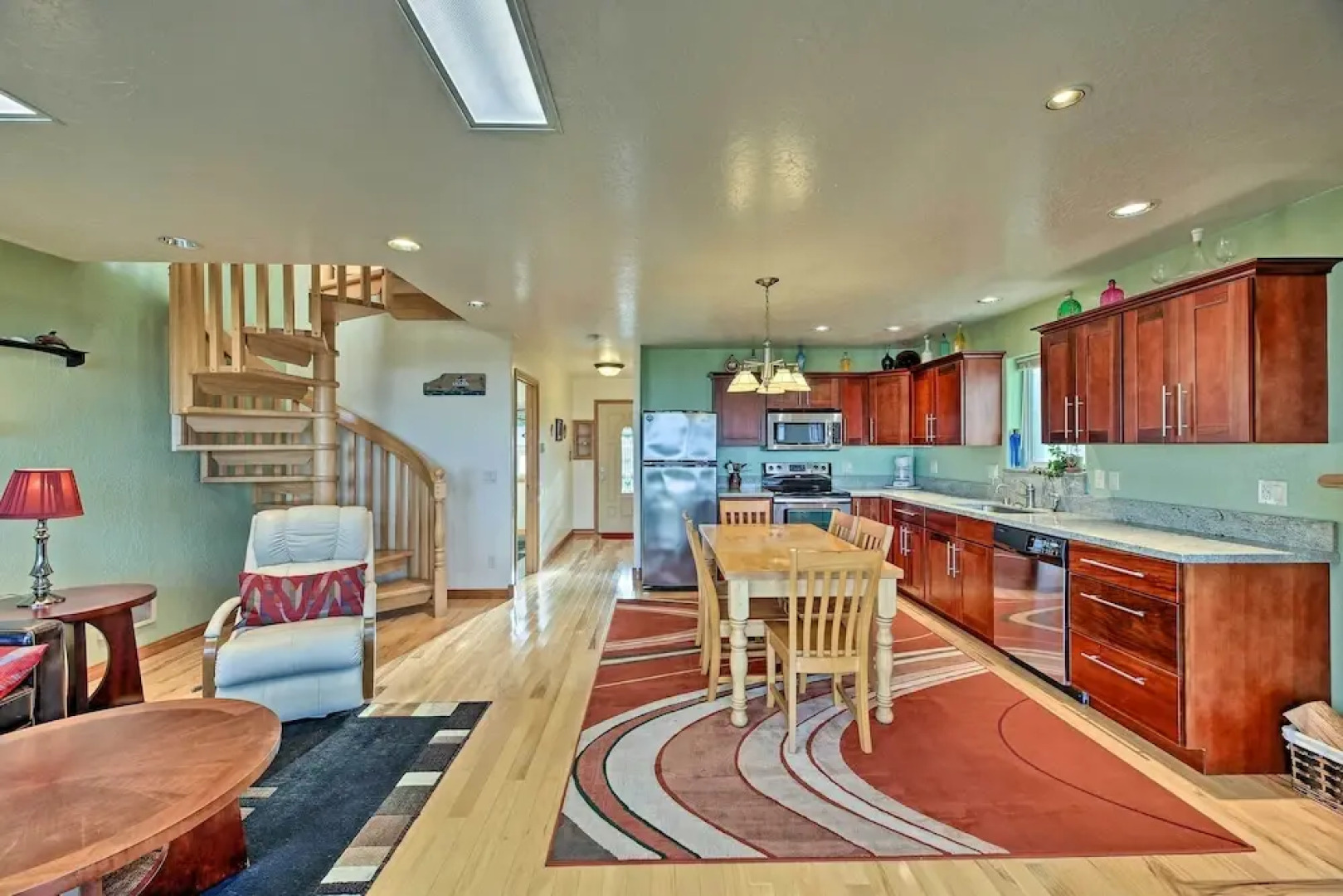 Sanderling Sea Cottages, Unit 9 With Ocean Views!