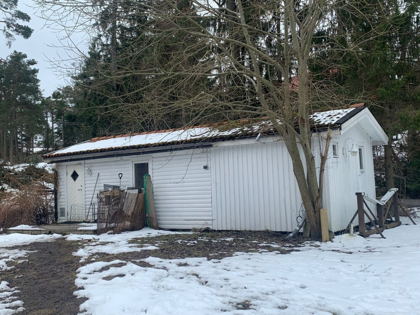 House Close to Beach and Sea in Nacka