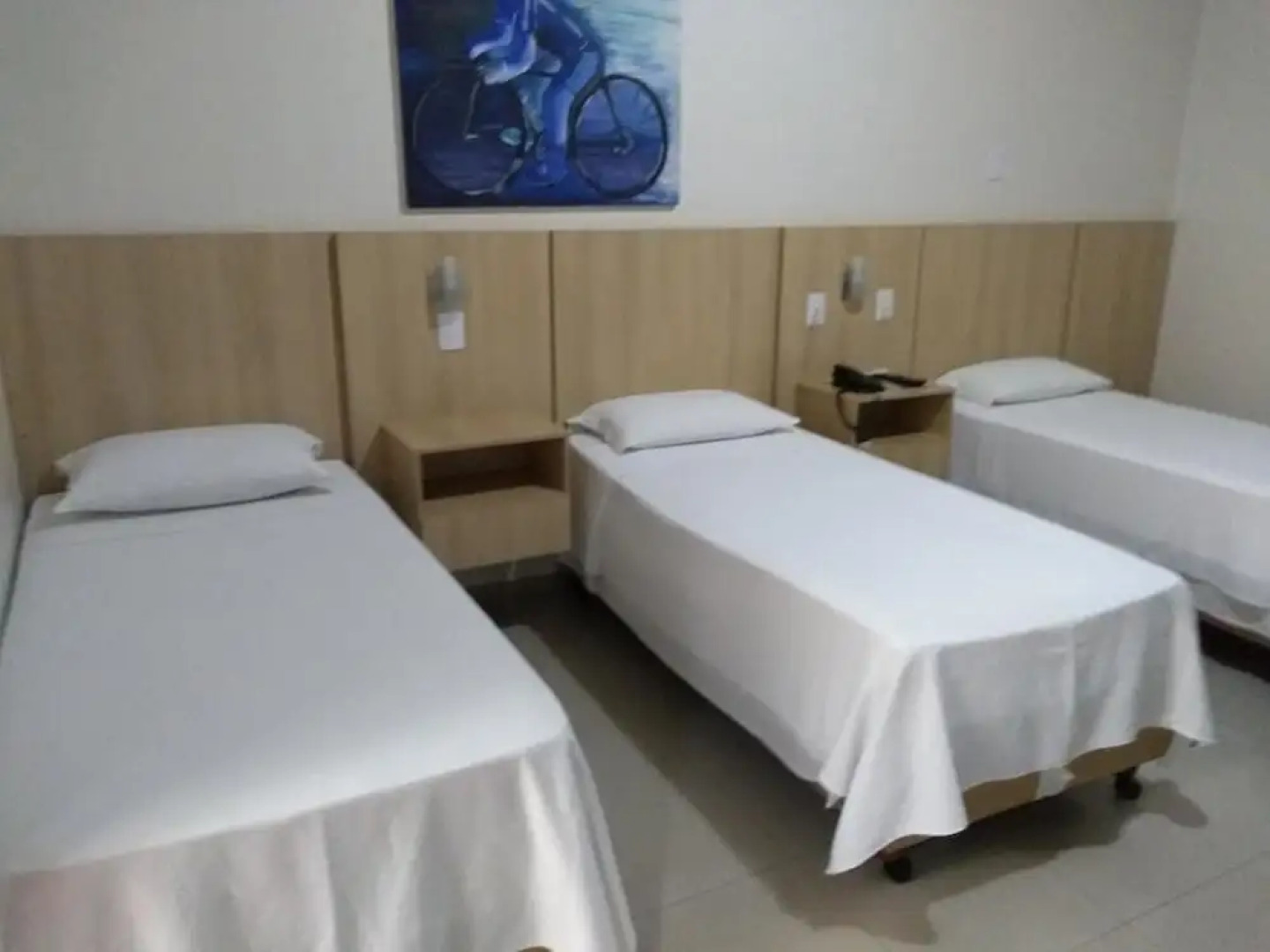 Victoria Plaza Hotel