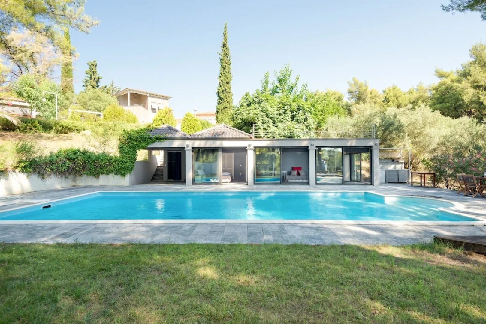 Villa Azzuro by JJ Hospitality