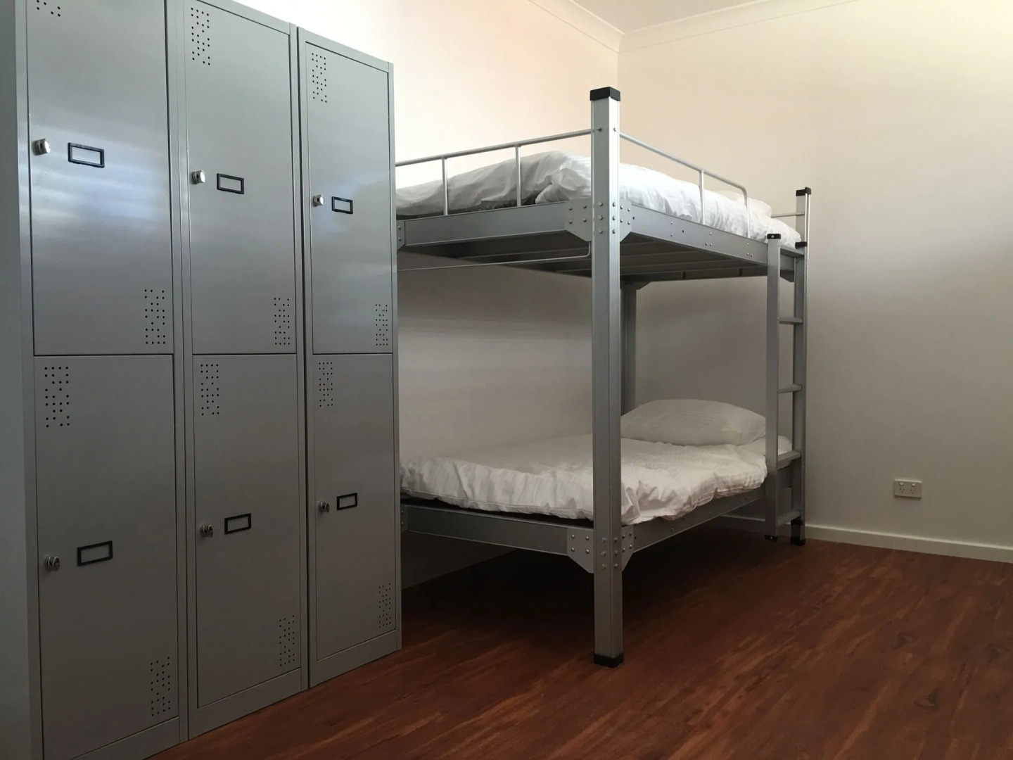 Downtown Backpackers Hostel - note - Valid Passport required for check in